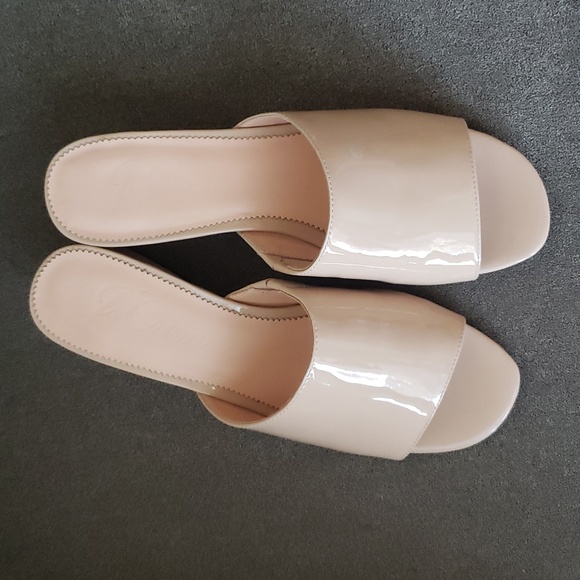 J. Crew Patent Leather Slide, sz 10.5 - Picture 3 of 6